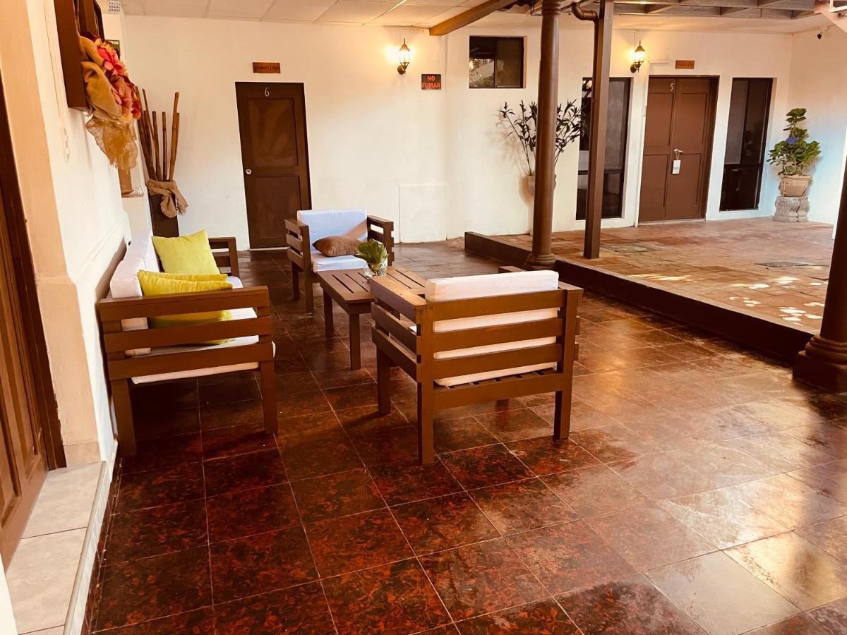 Casa Hotel Santa Lucia Suchitoto Esterno foto